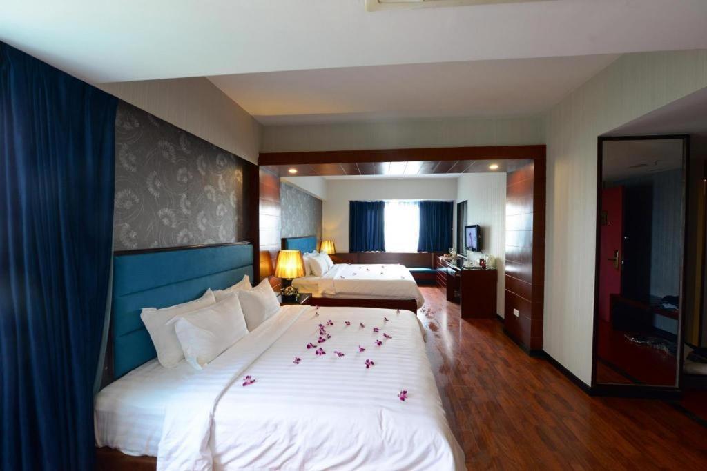 Hanoi Antique Legend Hotel Exterior photo