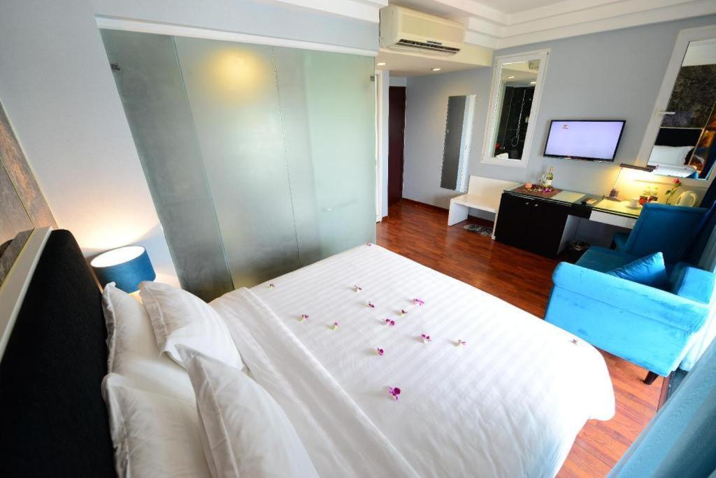 Hanoi Antique Legend Hotel Exterior photo